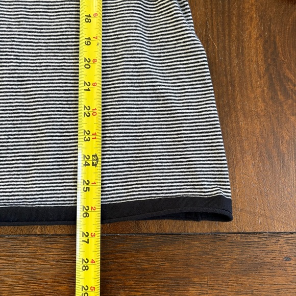 Duluth Trading Co LS Striped Sweater Black Cream Coolmax Mock Neck Women M - Picture 8 of 8